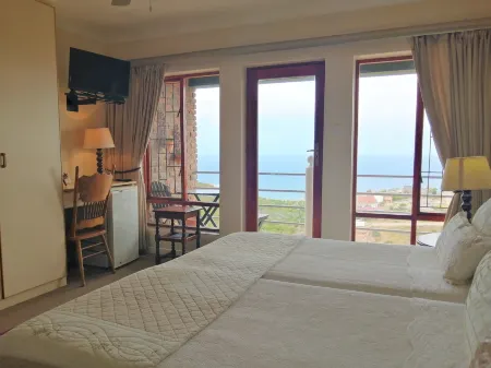 Amzee Bokmakierie Guest House Отели рядом с достопримечательностью «Post Office Tree»