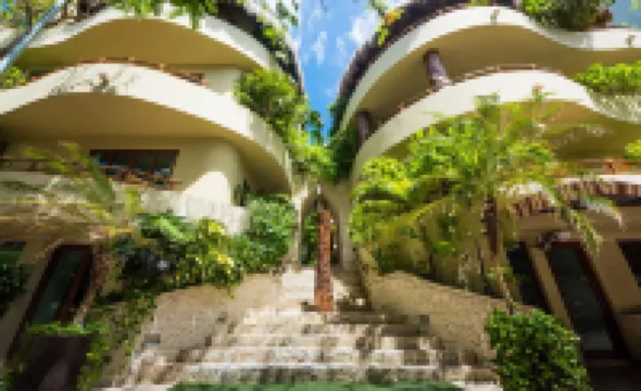 Maya Villa Condo Hotel and Beachclub