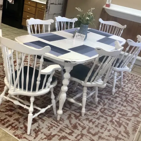 3B/1FB/Kitchen, Center of Town, The Cottage @ the Manor