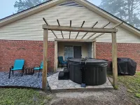 Little Gem- Near Airport & Savannah-Updated 3BR Ranch Home - Hot Tub & Game Rm