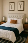 Charming Escape with High-End Kitchen and Cozy Living Area - Inviting Retreat Terminal 2 Station 주변 호텔