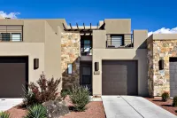 Heated Pool and Stunning Golf Course Views - Spacious Luxury Villa