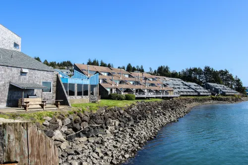Down by the Bay  #C202 Hotels in Newport