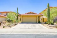 South Mountain home with pool, grill, fireplace & fast WiFi - snowbird-friendly Hotels near HomeGoods