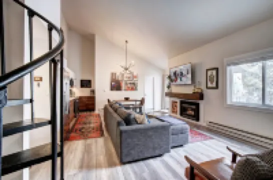 Charming Condo with Outdoor Pool and Fireplace - Cozy Mountain Escape