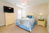 Huge Pool and Golf Access - Inviting Waterfront Escape