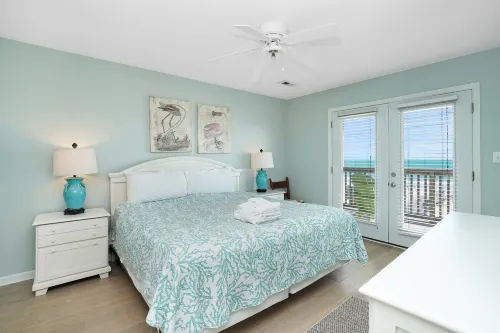 Oceanfront Deck and Private Pool - Stunning Coastal Haven