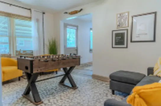 Blue Bungalow w/ Free Golf Cart