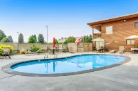 Cabana #11 Hotels in Chelan