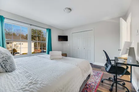 Modern Comfort and Family-Friendly Amenities - Luxurious Coastal Getaway