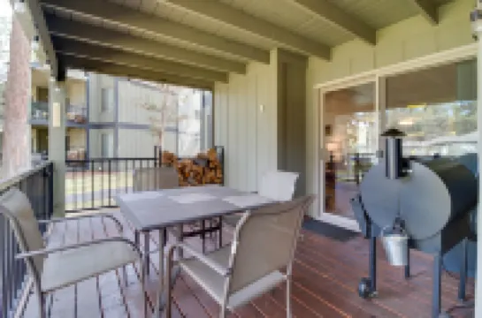 Community Pool and Hot Tub - Charming Cozy Getaway