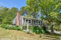 Charming Haven with Central AC and Private Yard - Delightful Escape