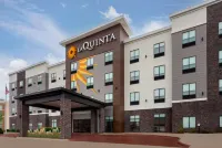 La Quinta Inn & Suites by Wyndham Coralville Iowa City - bar