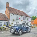 The Crown Aldbourne Hotels in Froxfield