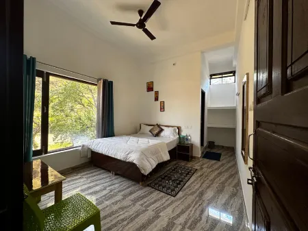 Kalika Hill Resort Отели в г. Чхатанга