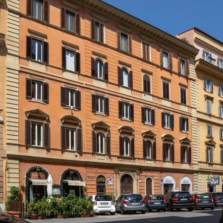 Porta Castello Suites Отели рядом с достопримечательностью «Мост Святого Ангела»