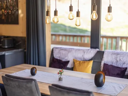 Chalet by the Ski Lift with Balcony and Sauna Отели в г. Гемайнде Штайнах ам Бреннер