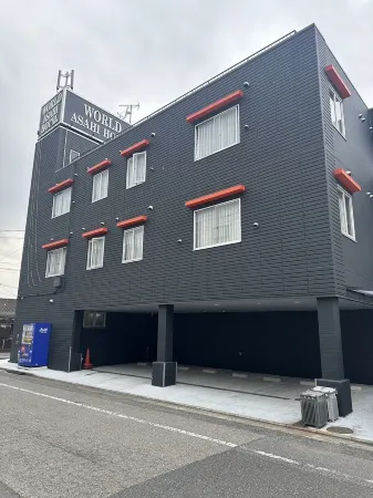 World Asahi Hotel Отели рядом со станцией Minami-hatogaya Railway Station