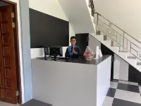 Khalisa Home Syariah Pontianak Hotels in Parit Tokaya