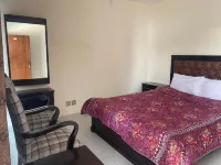 กรานด์โฮมส์โฮเทล