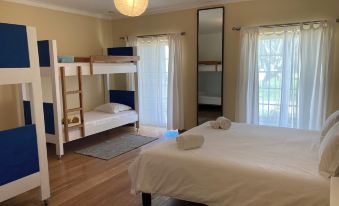 FreeSurfCamp & Hostel