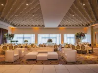 Sheraton Puerto Rico Resort & Casino Hotels near Munoz Rivera Park