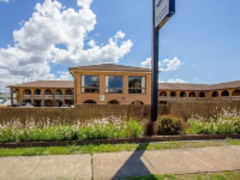 Cumberland Motor Inn Hotels in Cessnock