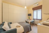 Simar Apartments Nearby Como S G Train Station by Rent All Como Hotels in Como