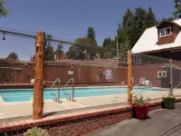 Sleepy Hollow Cabins & Hotel Hotels in Crestline