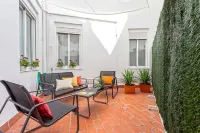 Genteel Home Manuel de Sandoval Hotels in Distrito Sur