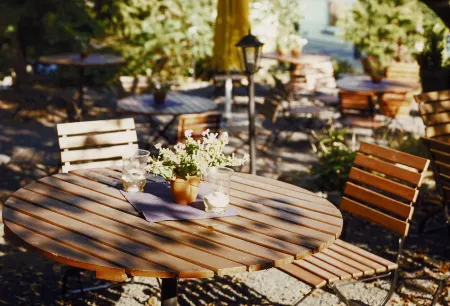 Landhotel Zum Kronprinzen Отели рядом с достопримечательностью «Зоопарк Рейнбёллен ГмбХ»