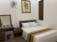 ドゥック ロン ホテル Hanoi University of Natural Resources and Environment周辺のホテル