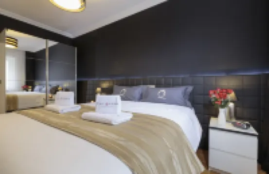 女王豪華公寓 - 克爾特納別墅酒店