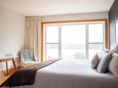Au Sommet du Lac Magog Hotels in Magog