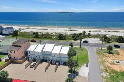 Mimi's Place by Pristine Properties Vacation Rentals Hotels in Gulf County