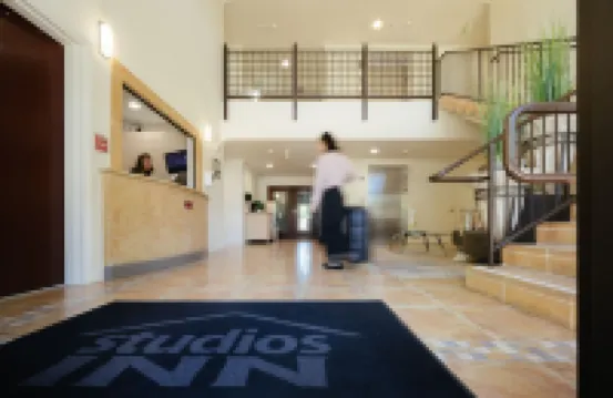 スタジオズイン