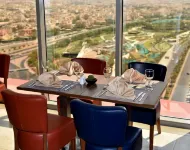 Ramada Encore by Wyndham Kuwait Downtown - พร้อมอาหารเช้า