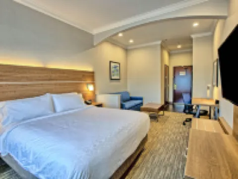 Holiday Inn Express & Suites DAVIS - UNIVERSITY AREA by IHG โรงแรมในเดวิส