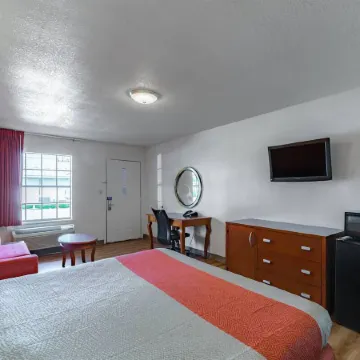 Giddings Executive Inn