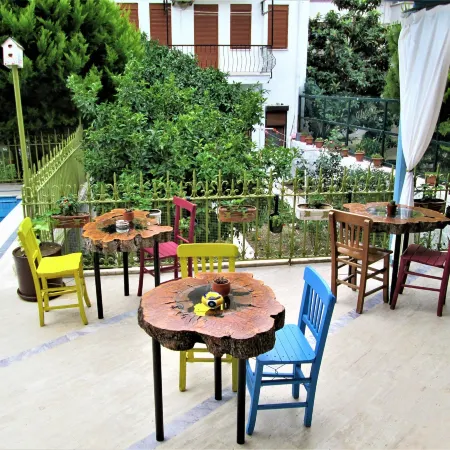 Foca 1887 Otel