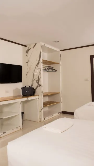 ห้องดับเบิลหรือทวิน, เตียงเดี่ยว 2 เตียง, ปลอดบุหรี่, ตู้เย็น