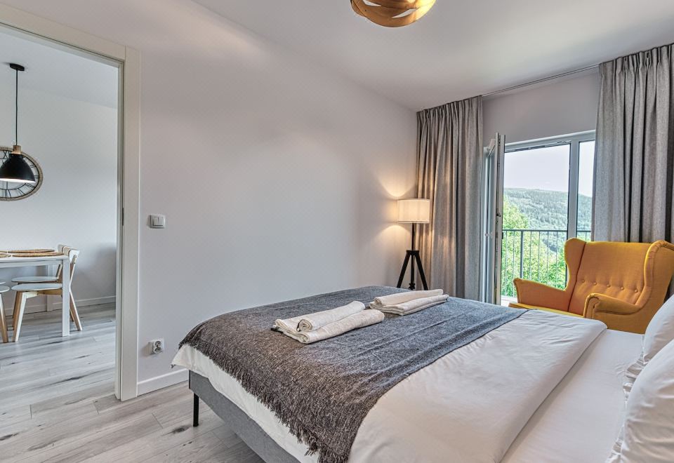 렌트 플라네 - 이체르스키 리조트