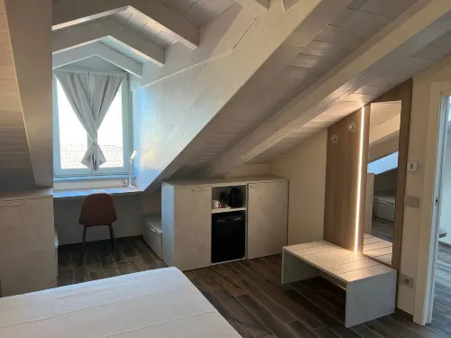 Osteria Senza Fretta Rooms for Rent Hotels in Busca