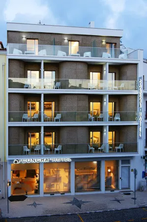 Hotel Concha Отели в г. Алфейзеран