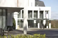 Rochestown Park Hotel & Leisure Centre Hotels near Iago