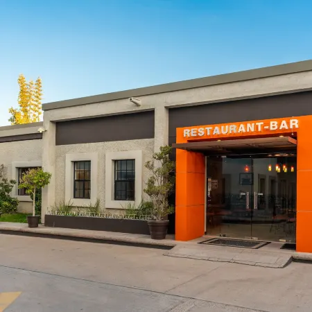 Hotel Sntenario