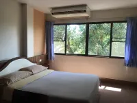 Sirimongkol Hotel Hotels in Kabin Buri