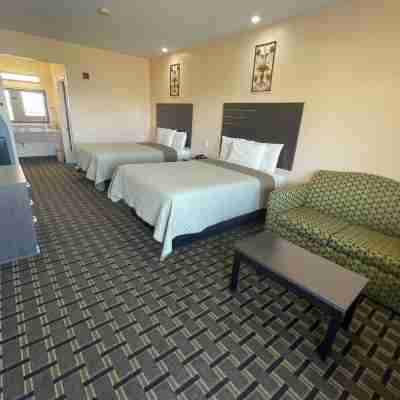 Homegate Inn & Suites West Memphis Rooms