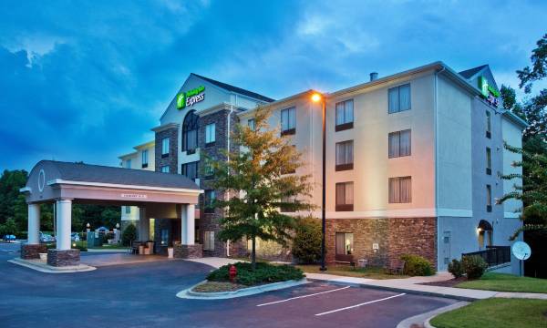 Holiday Inn Express Apex-Raleigh by IHG