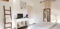 Chambres d'Hôtes Maison Balady Hotels in Voussac